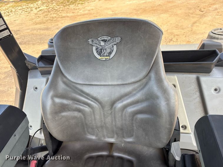 image for item DY0776 2019 Case DV210CD combination roller