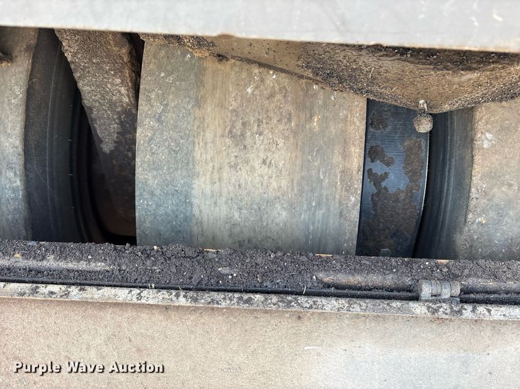 image for item DY0776 2019 Case DV210CD combination roller