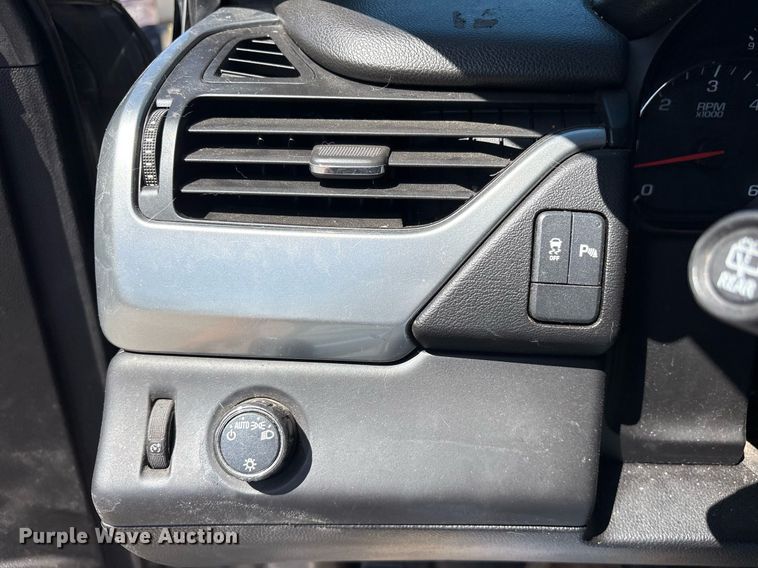 image for item DY0805 2015 Chevrolet Tahoe Police SUV