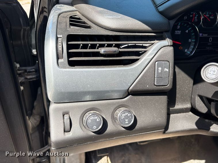 image for item DY0806 2018 Chevrolet Tahoe Police SUV