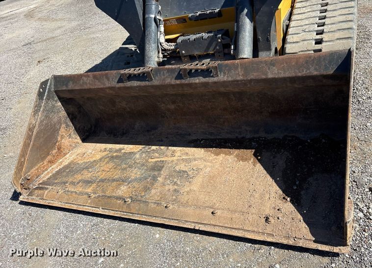 image for item DY0813 2020 John Deere 333G tracked skid steer loader