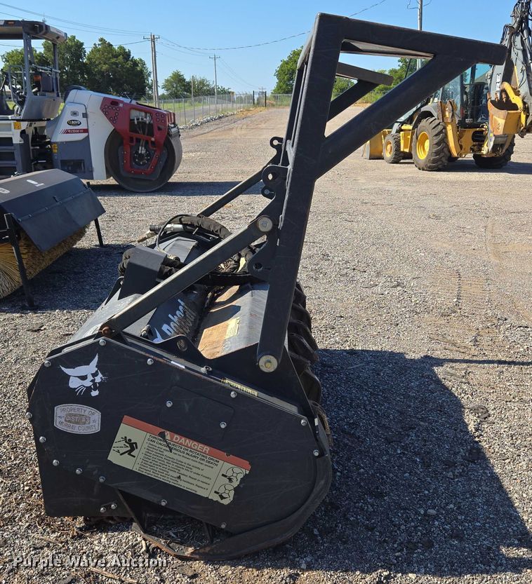 image for item DY0814 Bobcat FRSTCTTRFRC602SPD skid steer mulcher