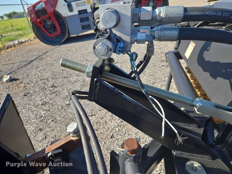 image for item DY0815 John Deere BA84 skid steer broom