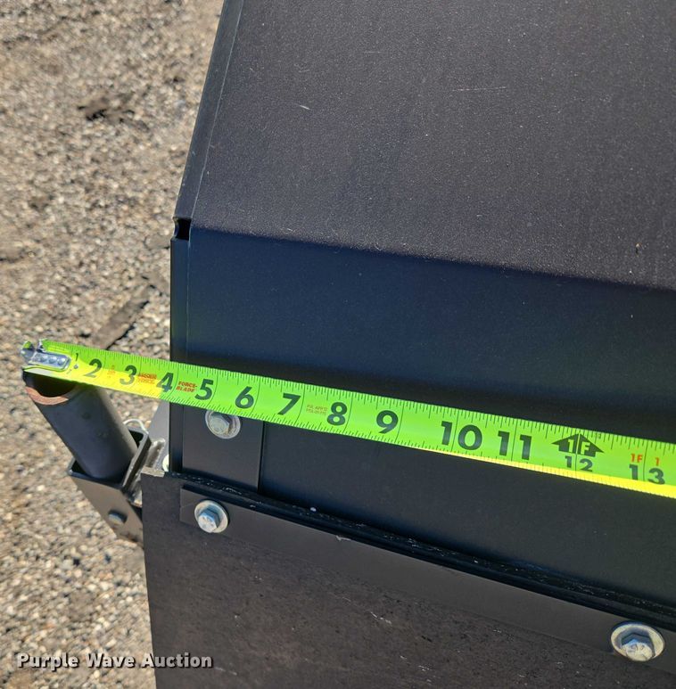 image for item DY0815 John Deere BA84 skid steer broom