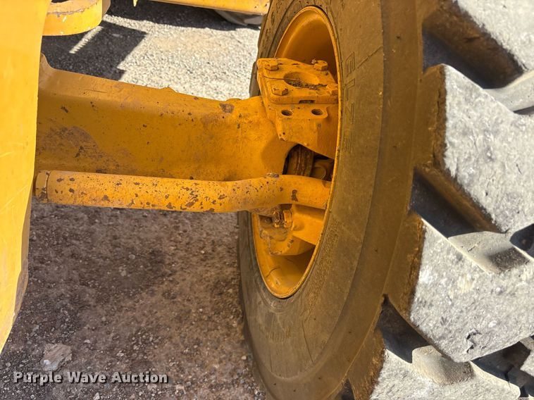 image for item DY0816 2013 John Deere 310K backhoe