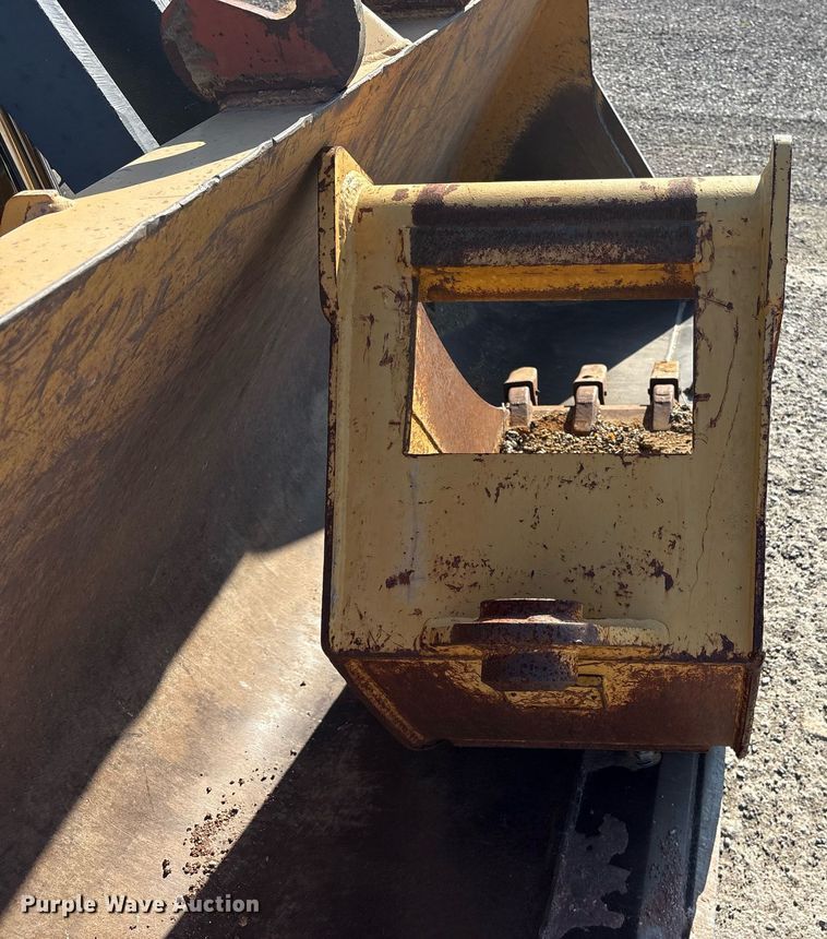 image for item DY0816 2013 John Deere 310K backhoe