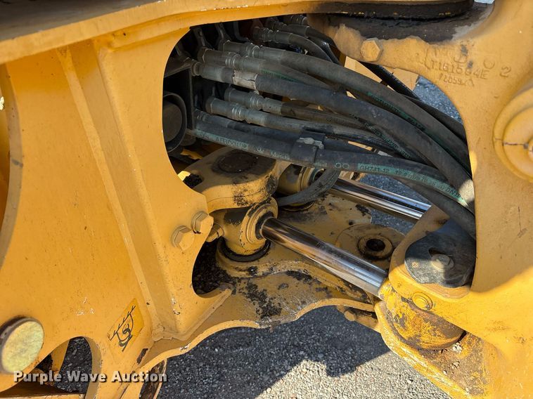 image for item DY0816 2013 John Deere 310K backhoe