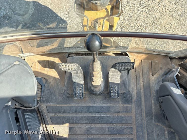 image for item DY0816 2013 John Deere 310K backhoe