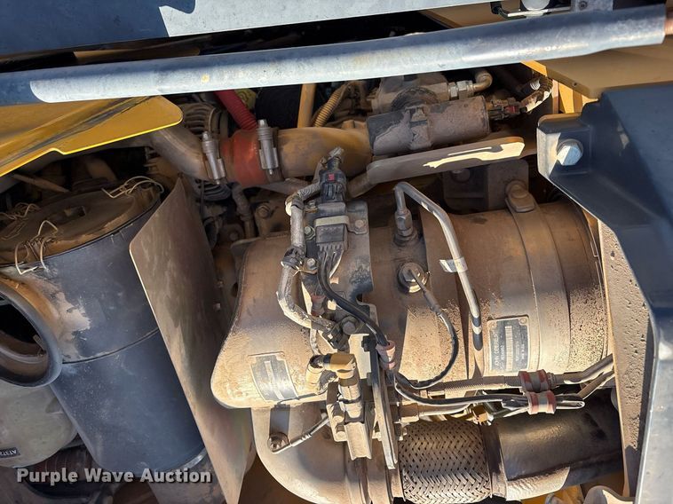 image for item DY0816 2013 John Deere 310K backhoe