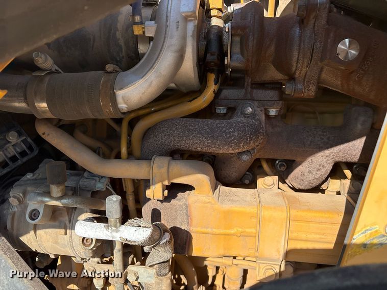 image for item DY0816 2013 John Deere 310K backhoe