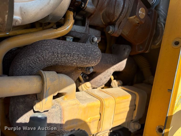 image for item DY0816 2013 John Deere 310K backhoe