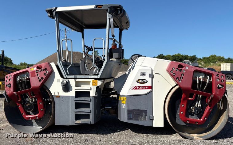 image for item DY0817 Dynapac CC5200 VI double drum vibratory roller