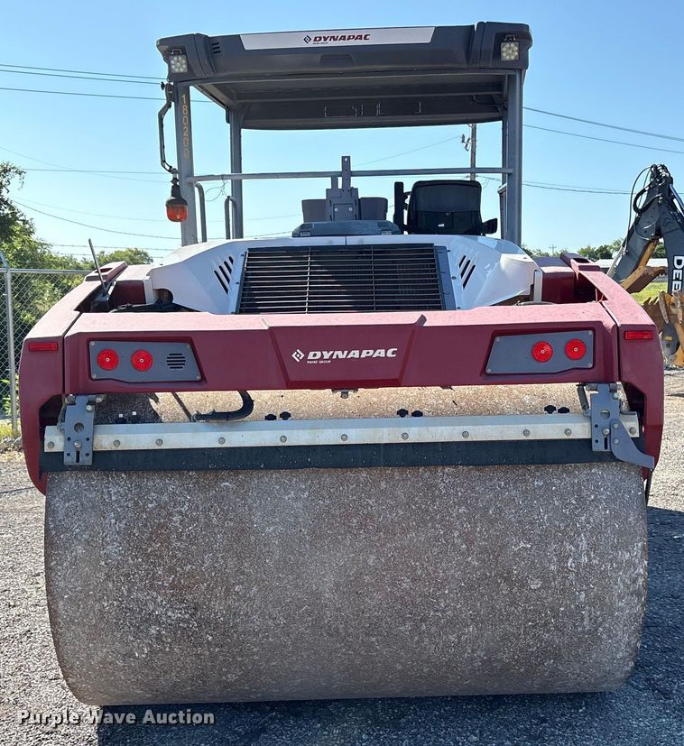 image for item DY0817 Dynapac CC5200 VI double drum vibratory roller
