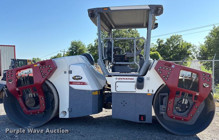 image for item DY0817 Dynapac CC5200 VI double drum vibratory roller