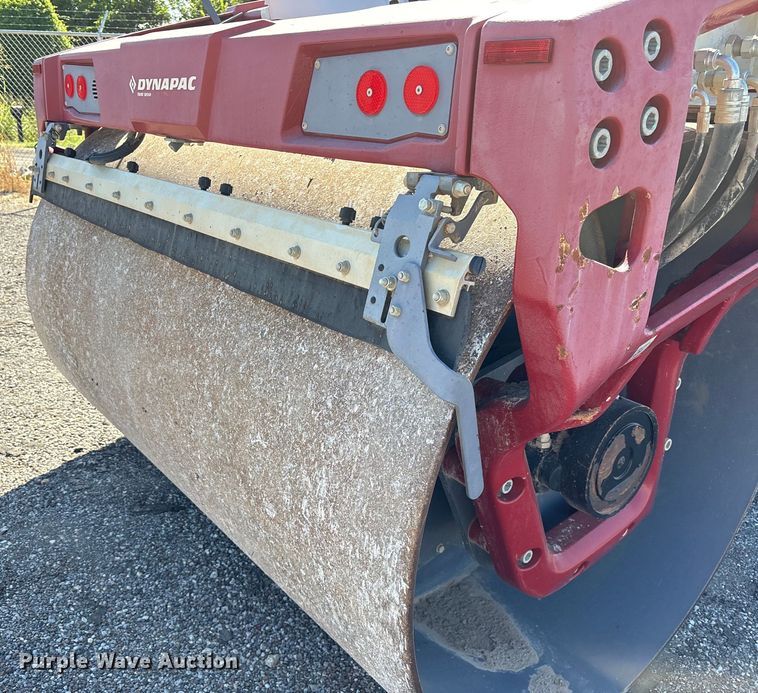 image for item DY0817 Dynapac CC5200 VI double drum vibratory roller