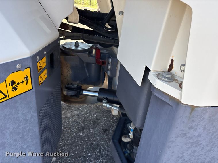 image for item DY0817 Dynapac CC5200 VI double drum vibratory roller