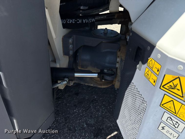 image for item DY0817 Dynapac CC5200 VI double drum vibratory roller