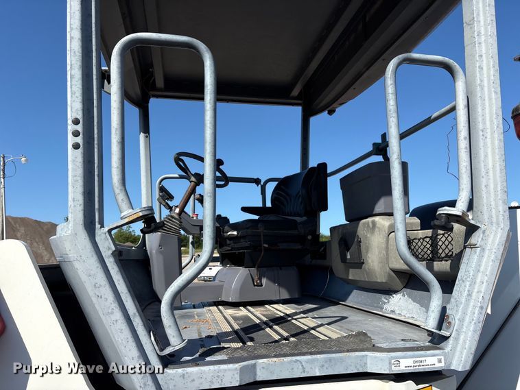 image for item DY0817 Dynapac CC5200 VI double drum vibratory roller