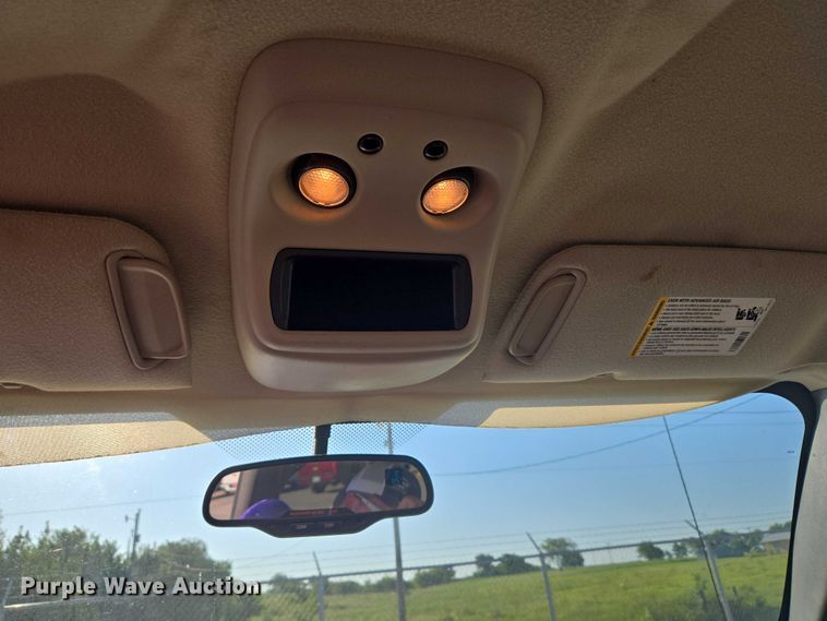 image for item DY0818 2005 Chevrolet Silverado 1500 Crew Cab pickup truck