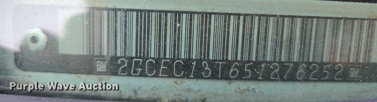 image for item DY0818 2005 Chevrolet Silverado 1500 Crew Cab pickup truck