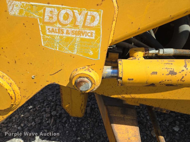 image for item DY0820 1992 John Deere 310D backhoe