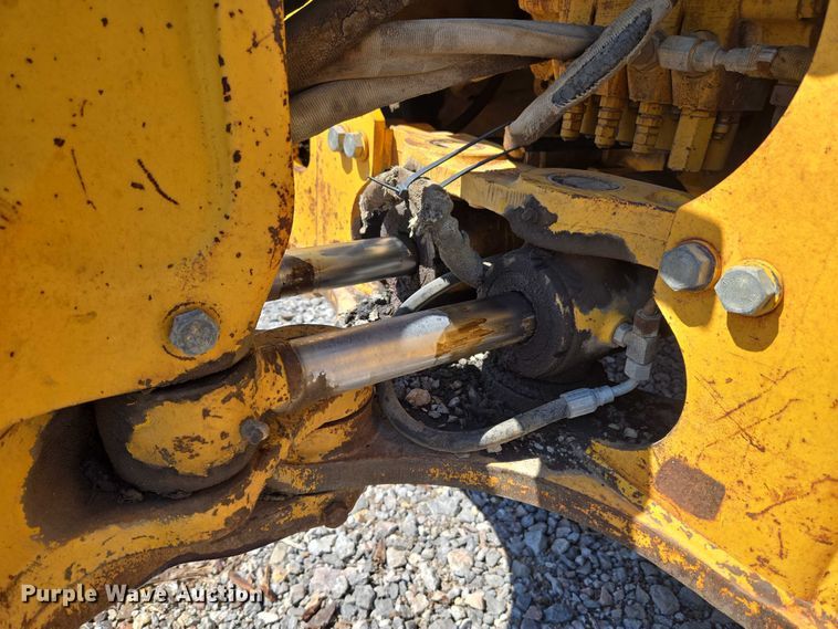 image for item DY0820 1992 John Deere 310D backhoe