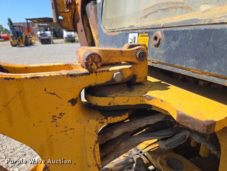 image for item DY0820 1992 John Deere 310D backhoe