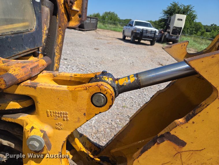 image for item DY0820 1992 John Deere 310D backhoe