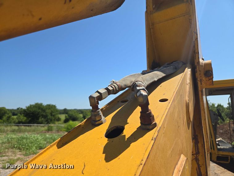 image for item DY0820 1992 John Deere 310D backhoe