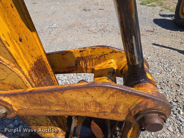 image for item DY0820 1992 John Deere 310D backhoe