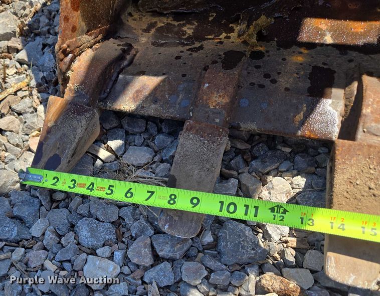 image for item DY0820 1992 John Deere 310D backhoe