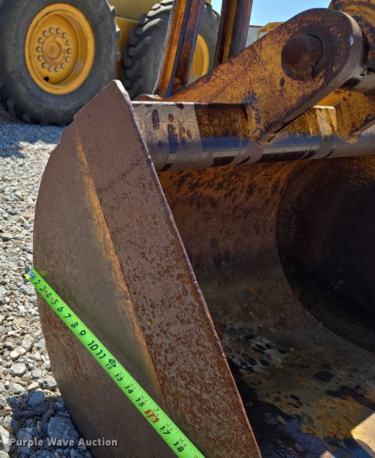 image for item DY0820 1992 John Deere 310D backhoe