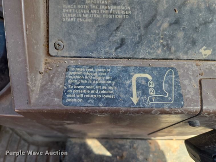 image for item DY0820 1992 John Deere 310D backhoe