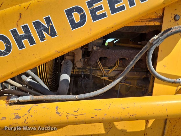image for item DY0820 1992 John Deere 310D backhoe