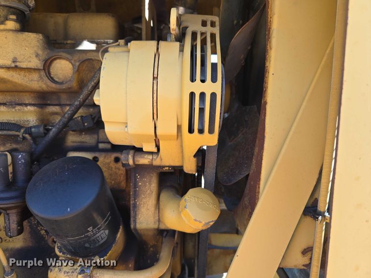 image for item DY0821 Ferguson SP912 pneumatic roller