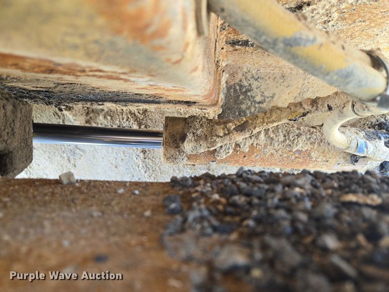 image for item DY0821 Ferguson SP912 pneumatic roller