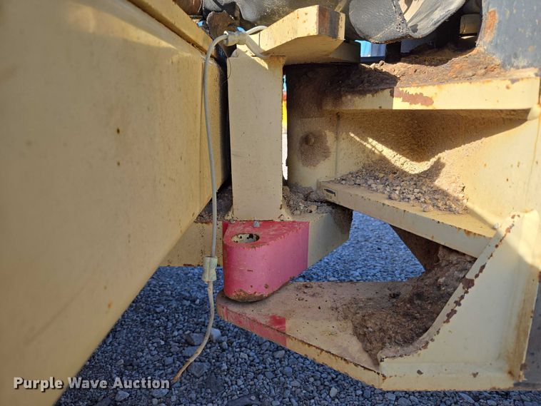 image for item DY0822 Ingersoll Rand SD-77DX TF single drum vibratory roller