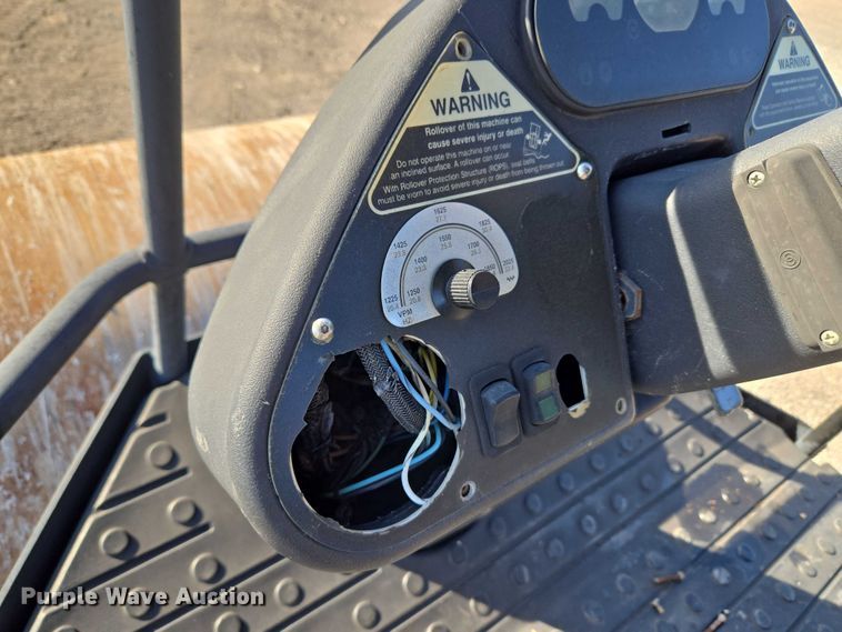 image for item DY0822 Ingersoll Rand SD-77DX TF single drum vibratory roller