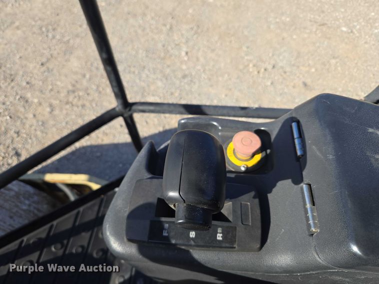 image for item DY0822 Ingersoll Rand SD-77DX TF single drum vibratory roller