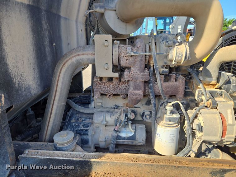 image for item DY0822 Ingersoll Rand SD-77DX TF single drum vibratory roller