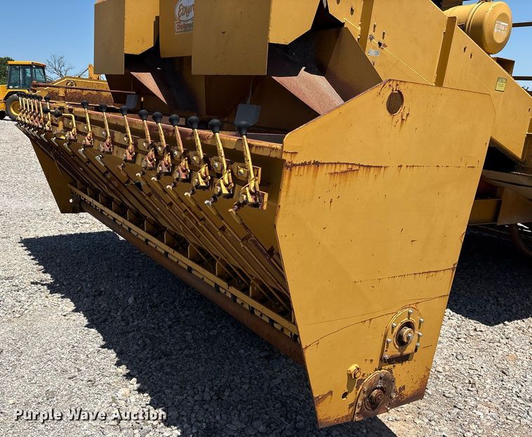 image for item DY0824 Etnyre chip spreader