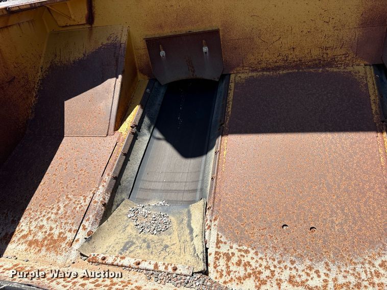 image for item DY0824 Etnyre chip spreader