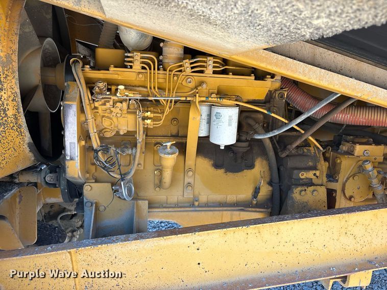 image for item DY0824 Etnyre chip spreader