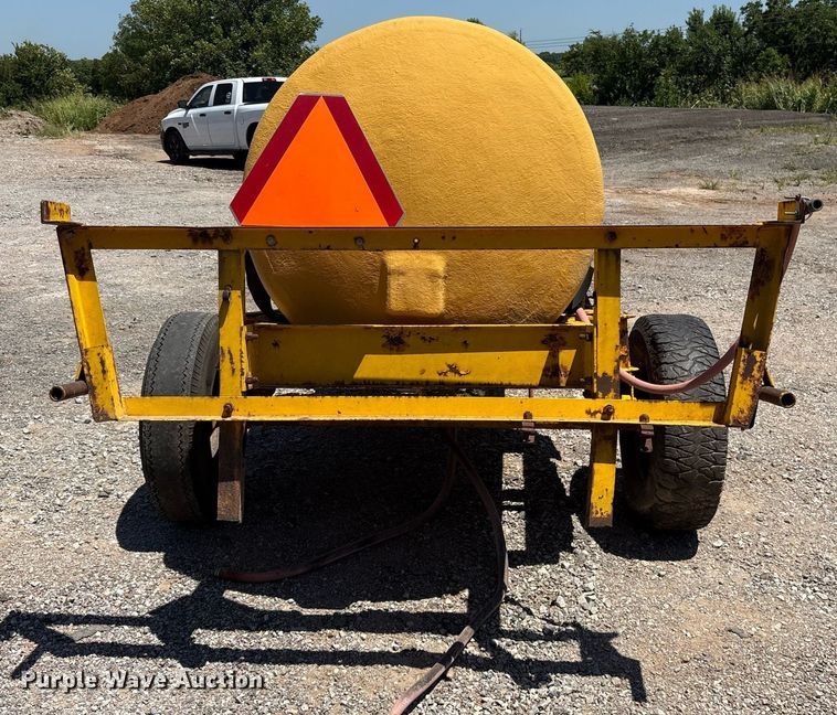 image for item DY0825 Red Ewald 300 sprayer