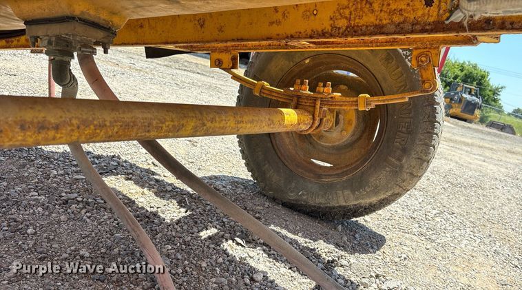 image for item DY0825 Red Ewald 300 sprayer