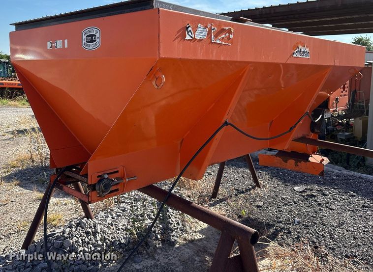 image for item DY0827 Henderson FSP2X8XMILDX110163 spreader