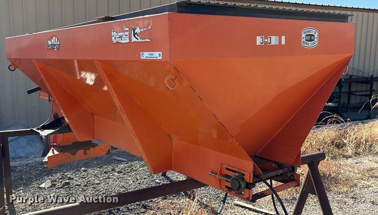 image for item DY0827 Henderson FSP2X8XMILDX110163 spreader