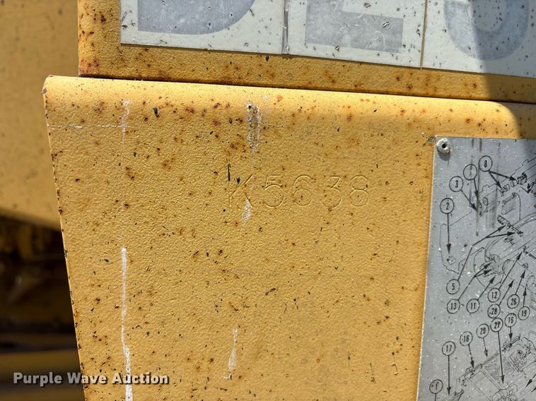 image for item DY0828 Etnyre chip spreader