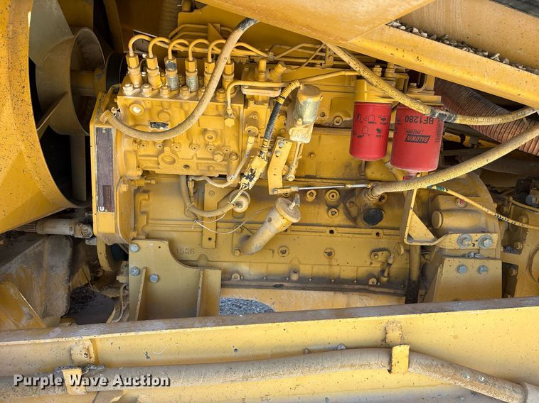 image for item DY0828 Etnyre chip spreader