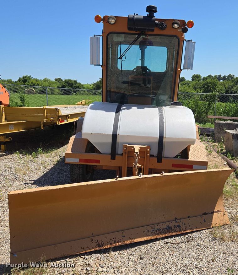 image for item DY0829 Broce RJT350 broom